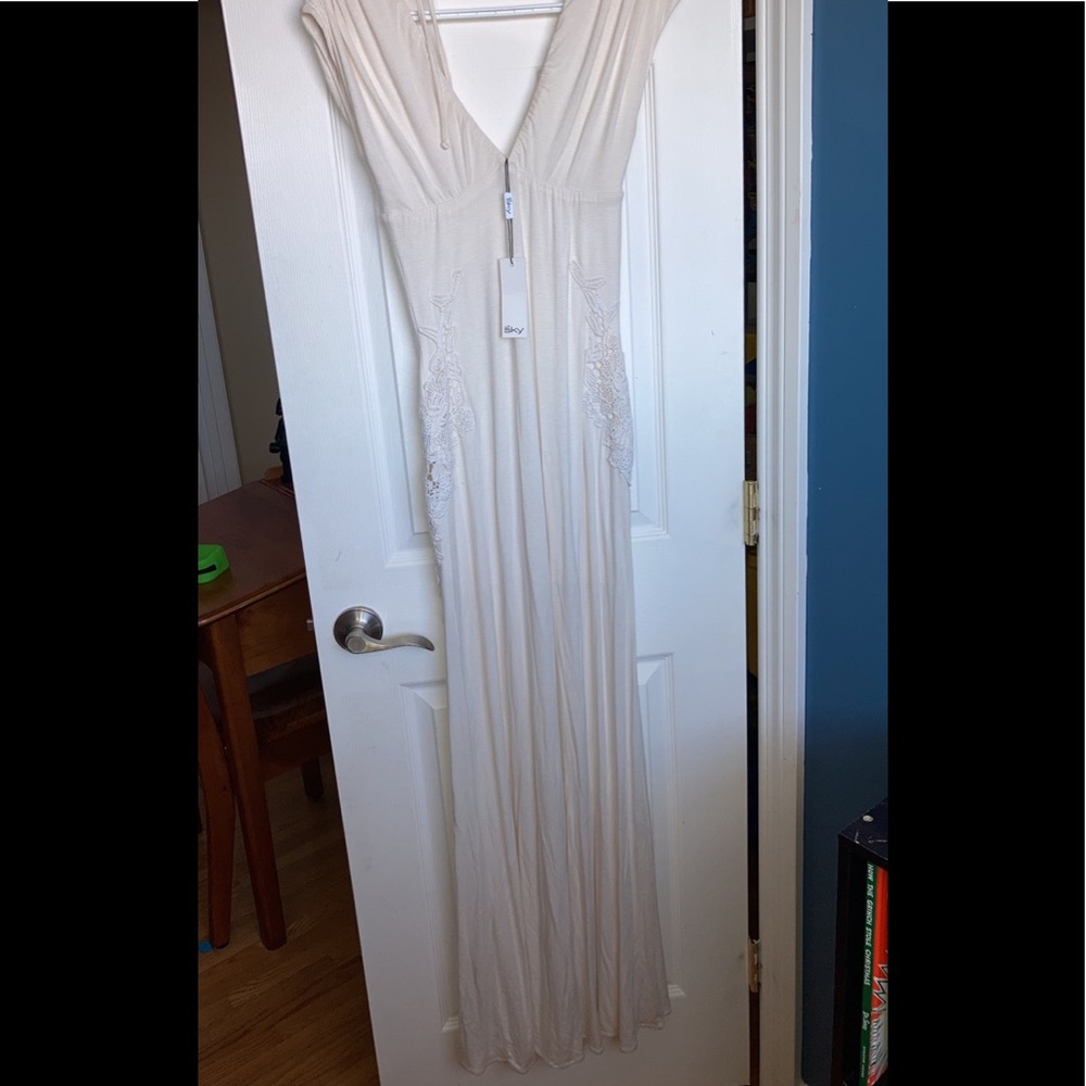 Skye brand white maxi dress